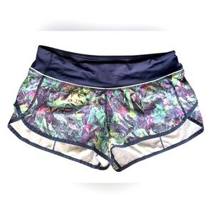 Lululemon athletics, Women's run Shorts